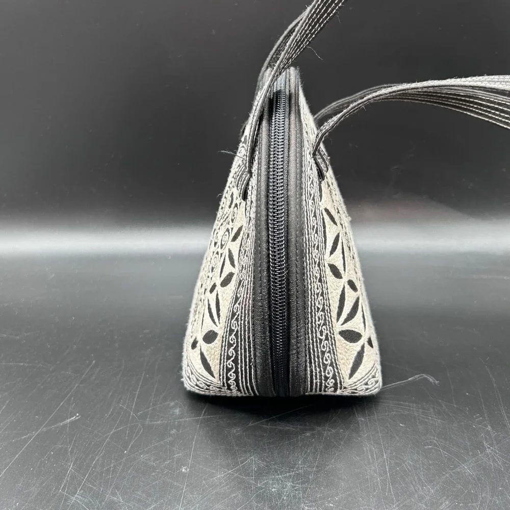 Laga Designs Embroidered Ethnic Handmade Handbag Petite Black‎ White EUC